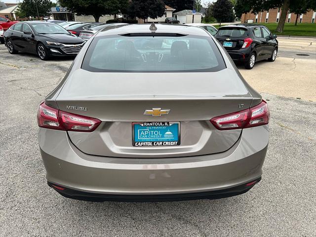 2022 chevrolet malibu fwd lt