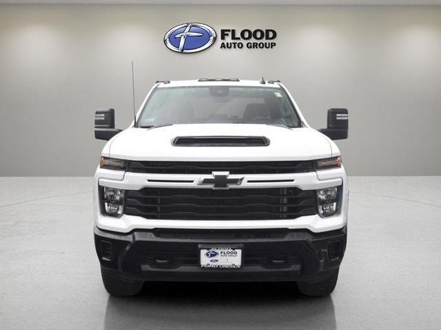 2024 chevrolet silverado 2500 custom