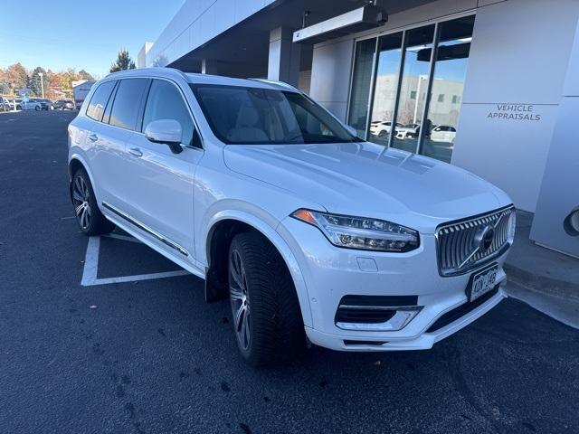 2022 volvo xc90 recharge plug-in hybrid t8 inscription 6 passenger