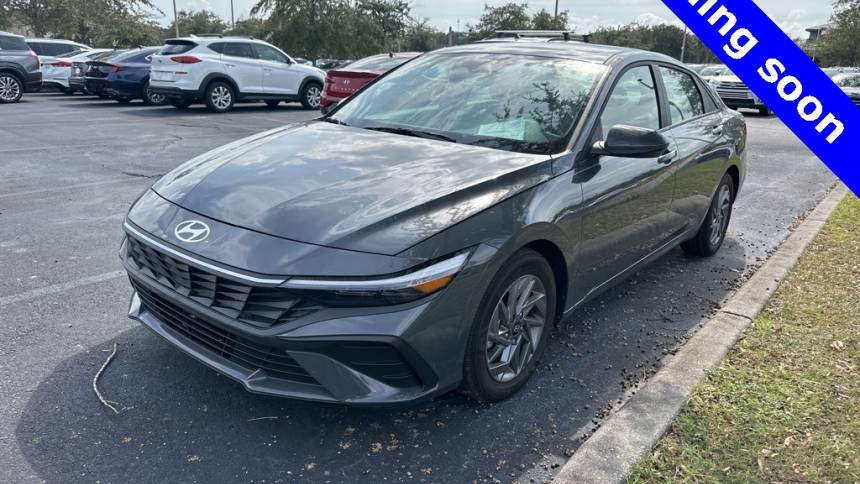 2024 hyundai elantra hybrid blue