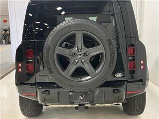 2023 Land Rover Defender 90 x-dynamic se