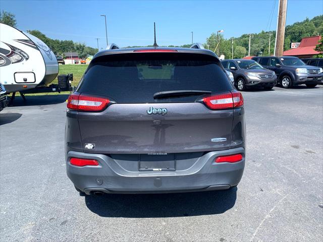 2018 jeep cherokee latitude plus