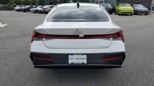 2025 Hyundai Elantra