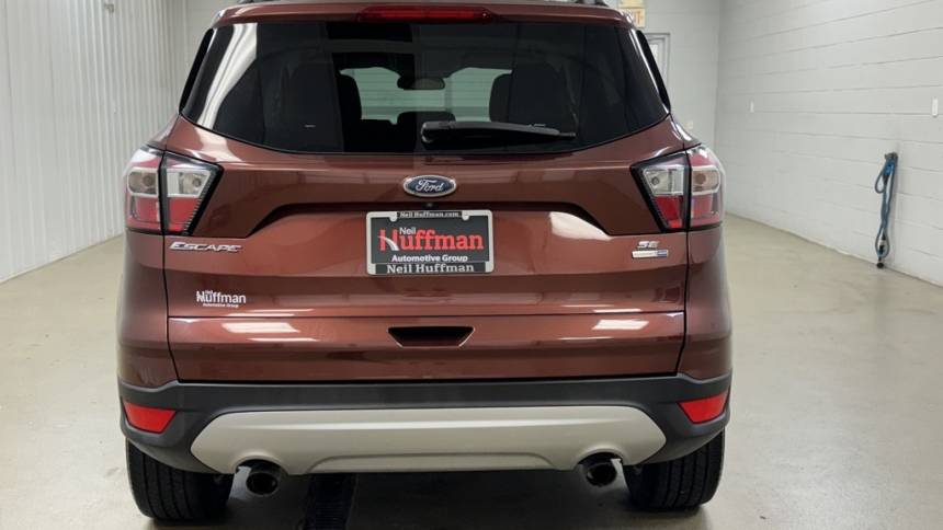 2018 ford escape se
