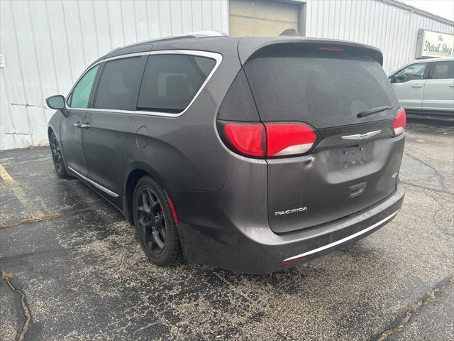 2017 chrysler pacifica touring-l
