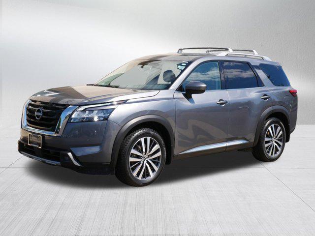 2022 nissan pathfinder platinum 4wd