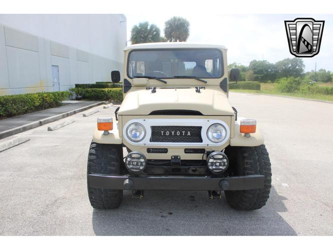 1971 toyota land cruiser fj in o'fallon, illinois