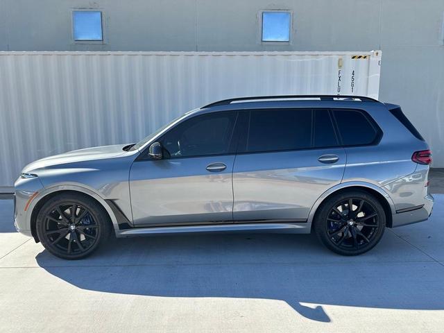2024 bmw x7 m60i