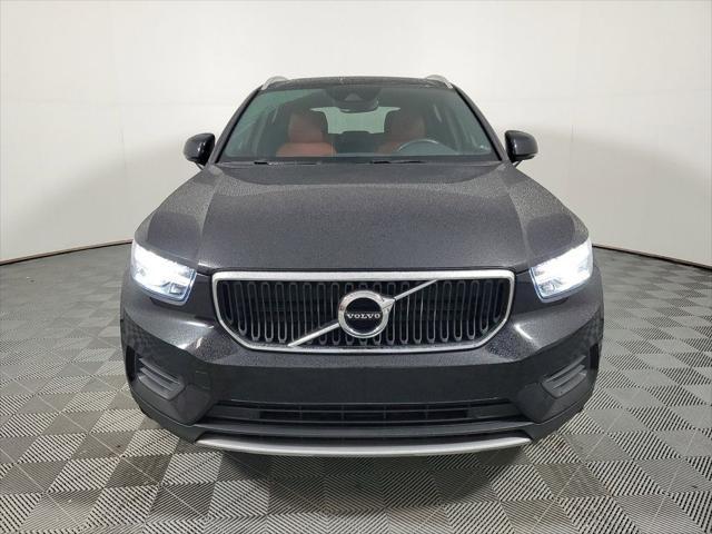 2020 volvo xc40 t4 momentum