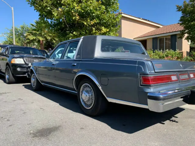1987 chrysler 5th avenue (sunday blow-out price)