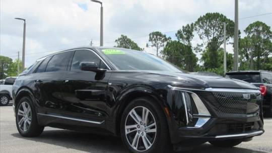 2024 cadillac lyriq tech