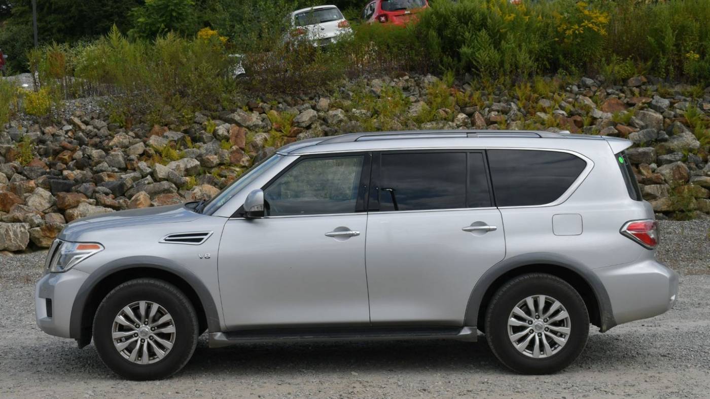 2018 nissan armada sv
