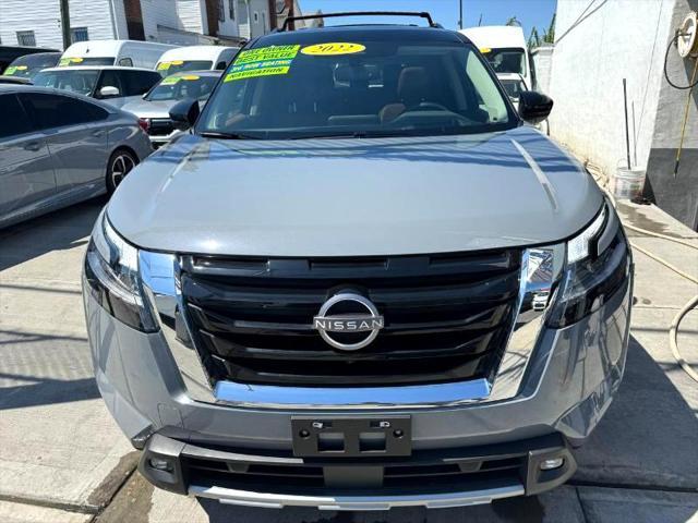 2022 nissan pathfinder platinum 4wd