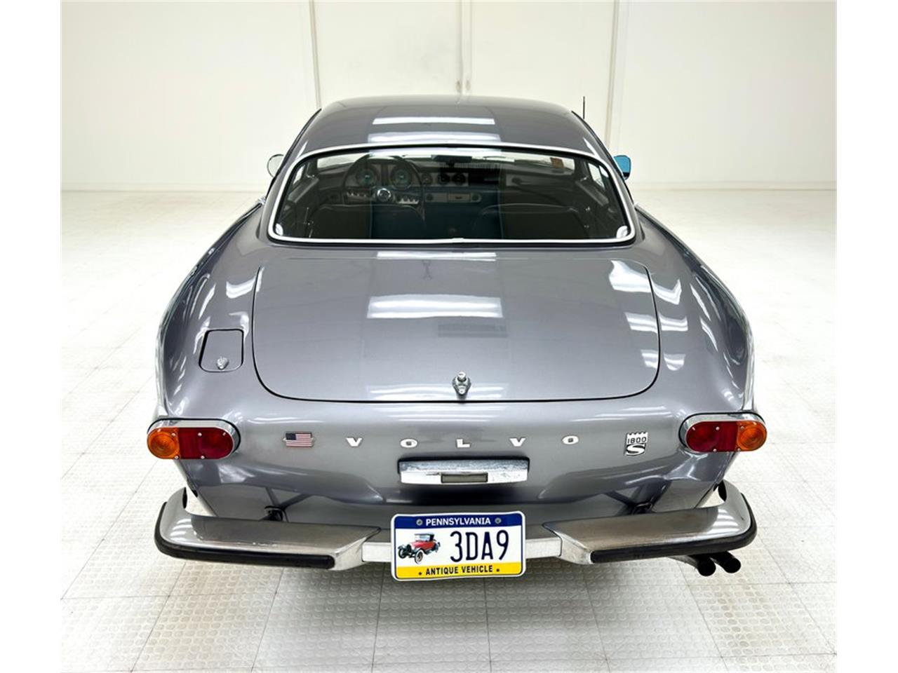 1966 volvo p1800s