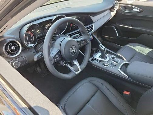 2021 alfa romeo giulia