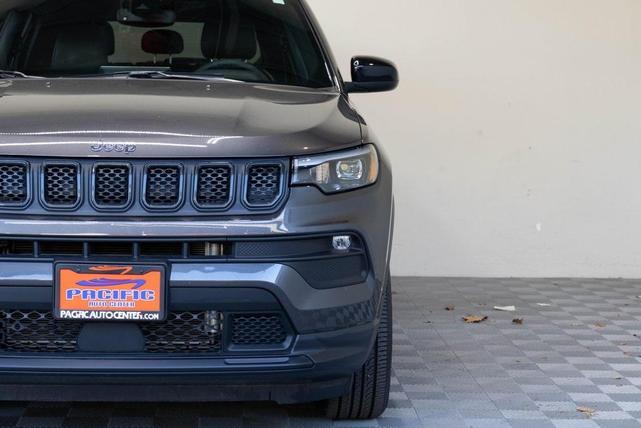 2023 jeep compass latitude lux