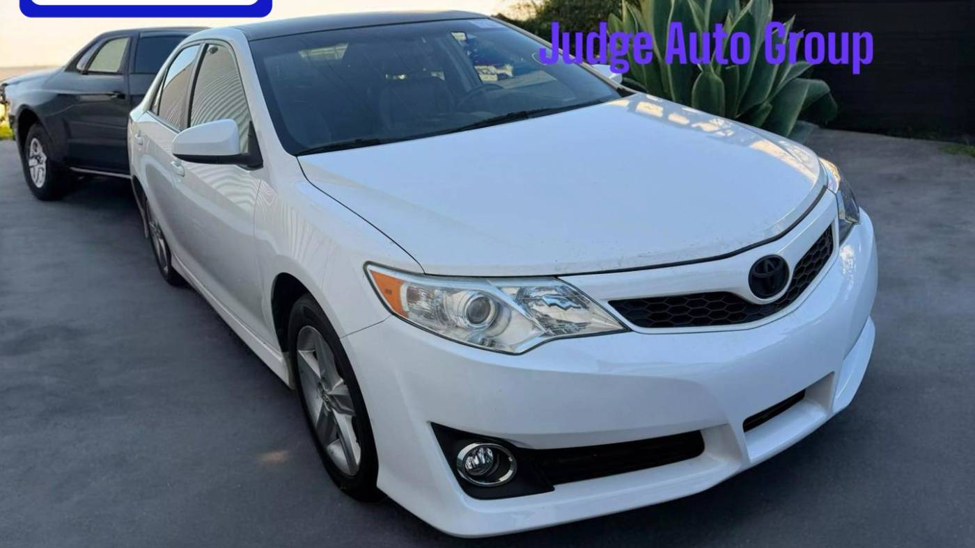 2014 toyota camry se