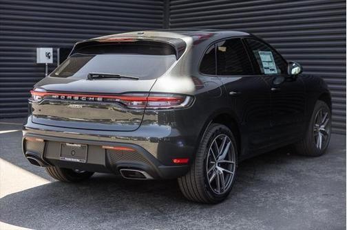 2024 porsche macan