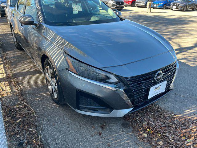 2023 nissan altima s fwd
