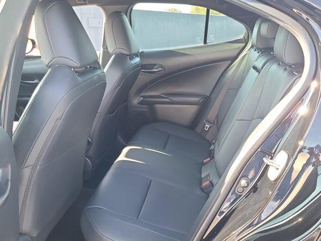 2021 lexus ux 250h base