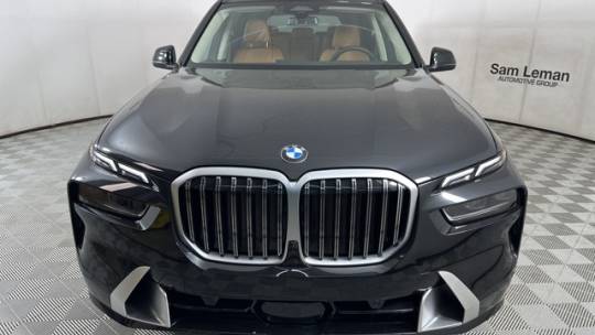 2025 BMW X7