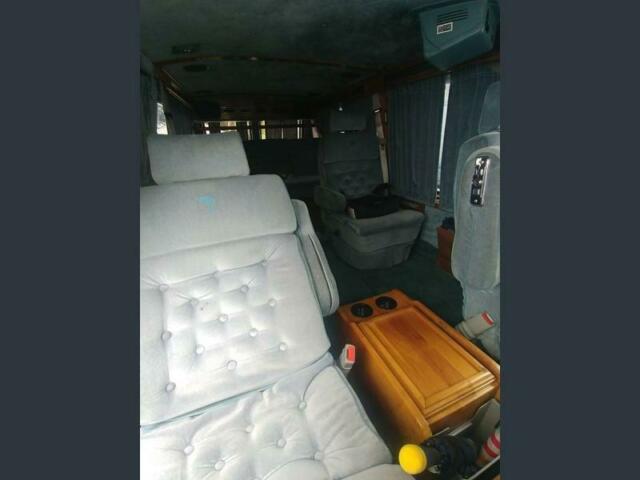 1992 gmc 2500 vandura / explorer van company conversion van