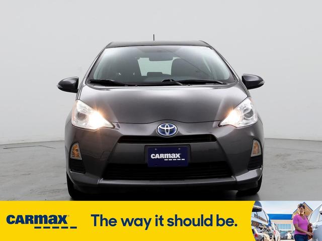 2014 toyota prius c two