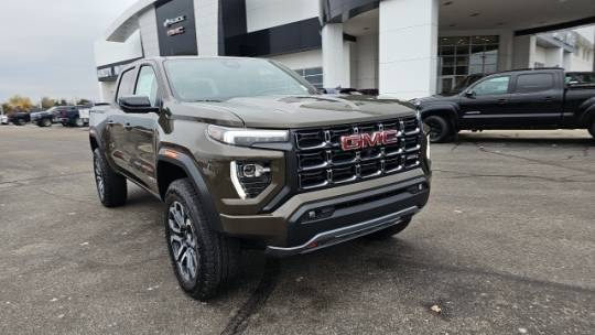 2024 GMC Canyon