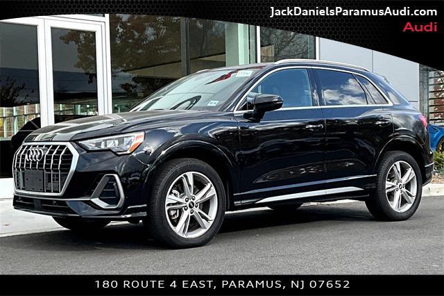 2022 audi q3 45 s line premium