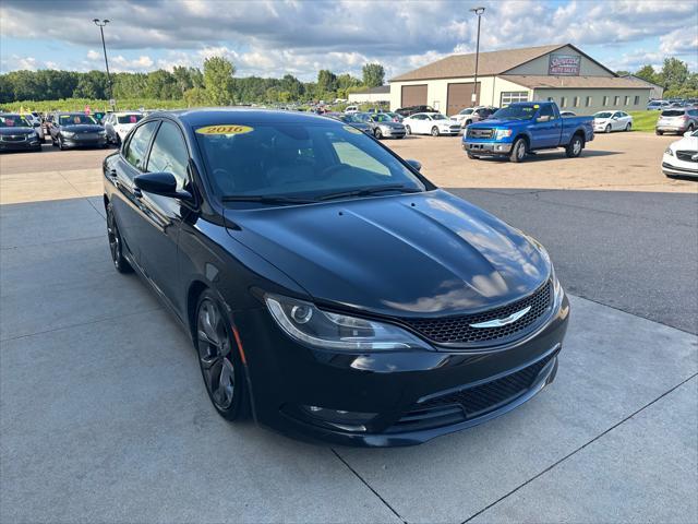 2016 chrysler 200 limited