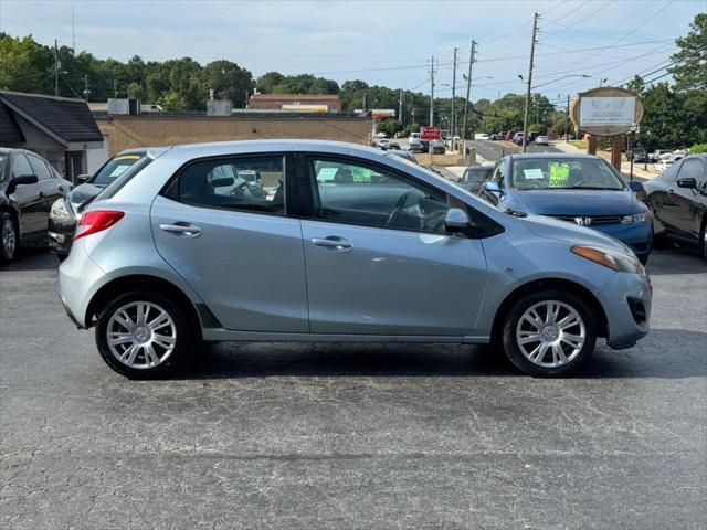 2013 mazda mazda2 sport