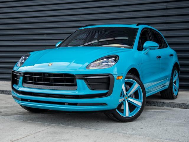 2022 porsche macan base