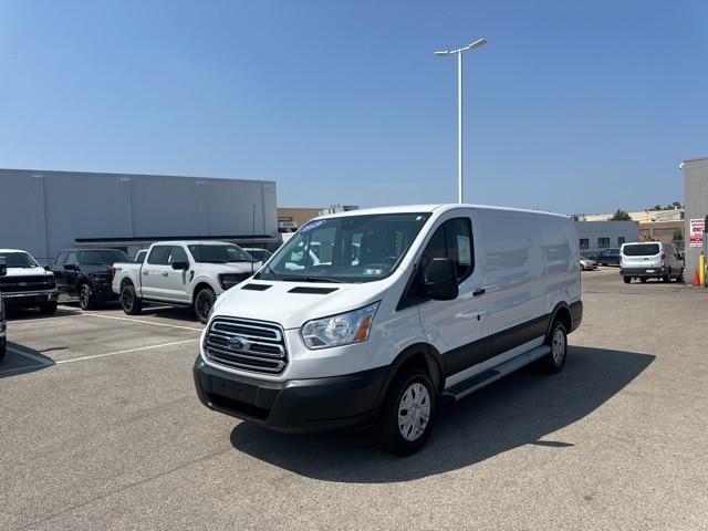 2019 ford transit-250 130 wb low roof cargo