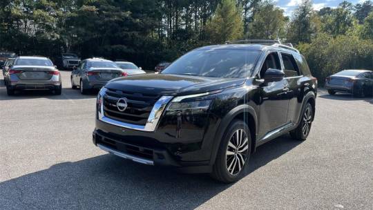new 2024 nissan pathfinder platinum fwd