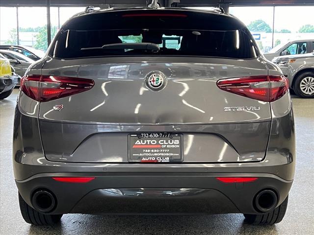 2022 alfa romeo stelvio sprint