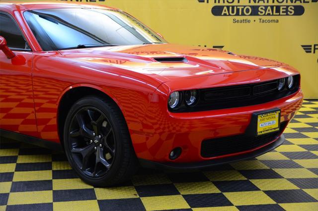 2020 dodge challenger sxt
