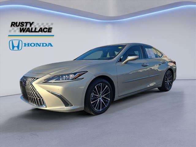 2022 lexus es 300h base