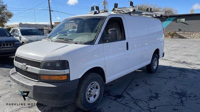 2022 chevrolet express 2500 rwd 2500 regular wheelbase wt
