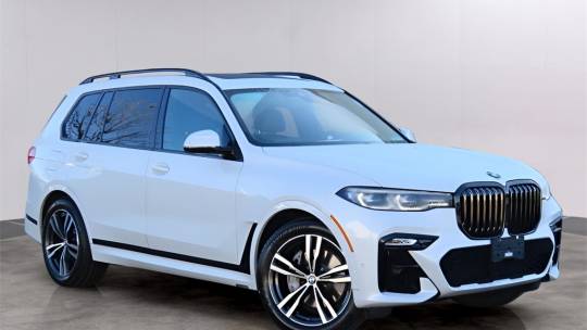 2022 BMW X7