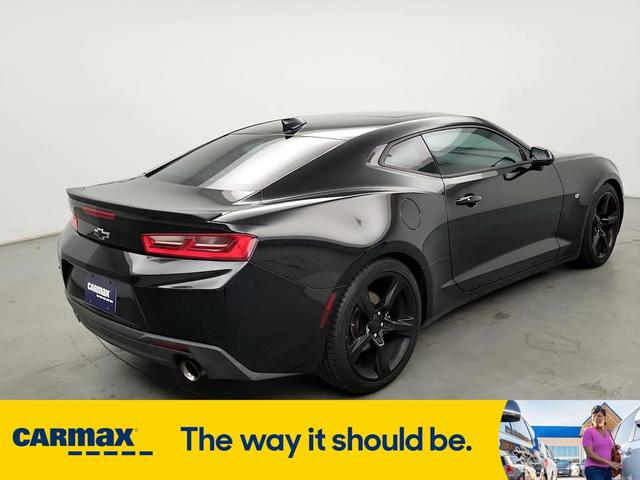 2017 chevrolet camaro lt