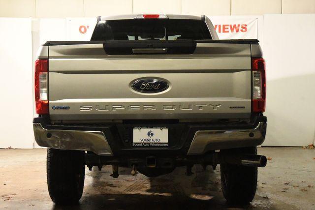2017 ford f-250 lariat