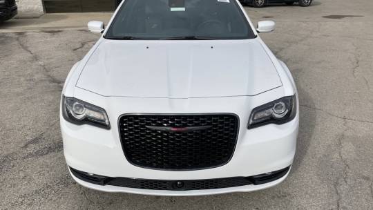 2023 Chrysler 300