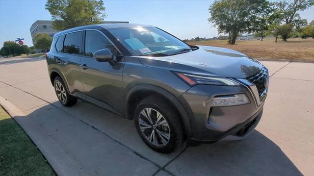 2021 nissan rogue sv