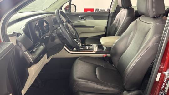 2022 kia carnival lx