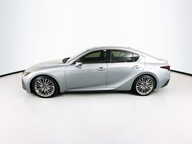 2022 lexus is 300 base