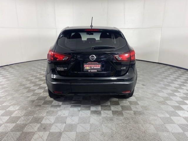 2017 nissan rogue sport s