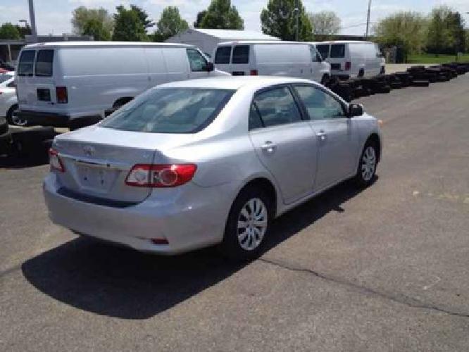 2013 toyota corolla le in columbus, oh