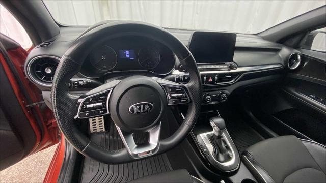 2020 kia forte gt-line