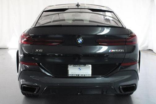 2022 bmw x6