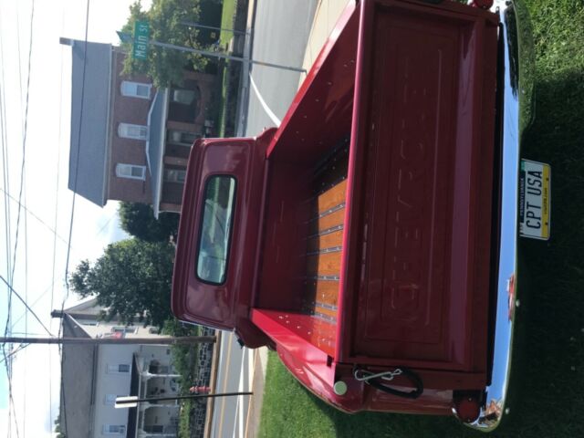 1965 chevy c10 stepside 8' bed, 1961 apache hood